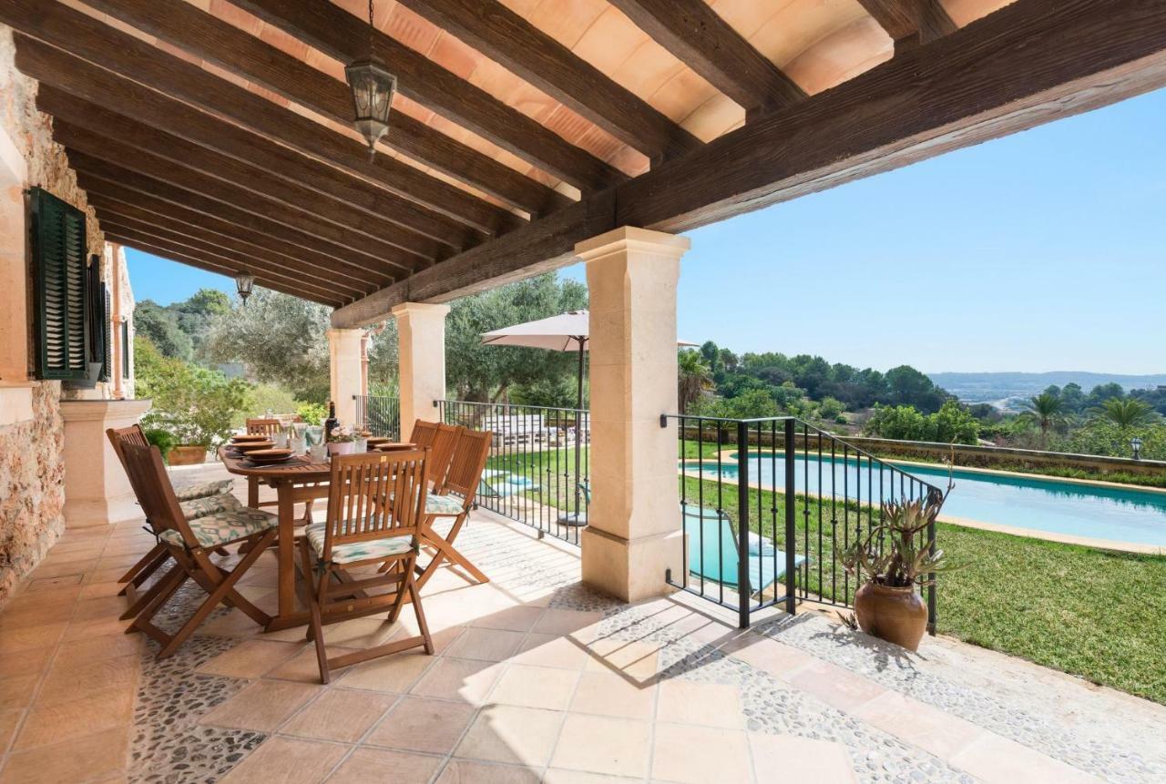 Es Cocons Villa